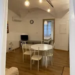 Apartamento The First Luccoli Garibaldi Rolli Génova
