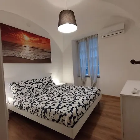 The First Luccoli Garibaldi Rolli *