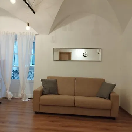 Apartament The First Luccoli Garibaldi Rolli Genua