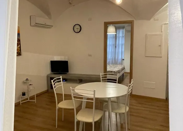 شقة The First Luccoli Garibaldi Rolli جنوة