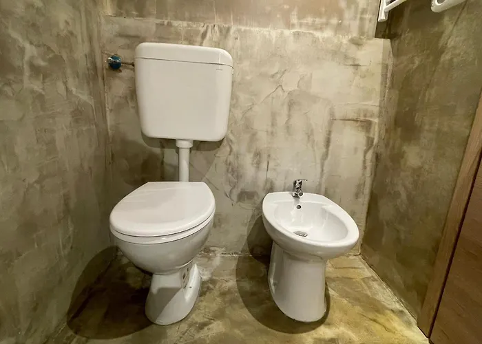 The First Luccoli Garibaldi Rolli * جنوة