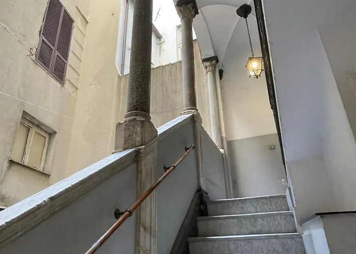 The First Luccoli Garibaldi Rolli شقة جنوة