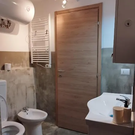 Apartman The First Luccoli Garibaldi Rolli *