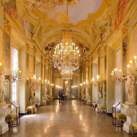 The First Luccoli Garibaldi Rolli Apartman Genova